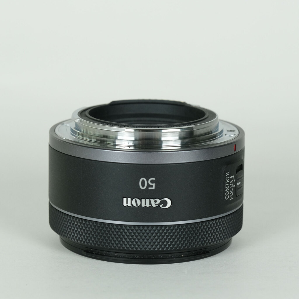 Canon RF50mm F1.8 STMの出品 | ONE SCENE（ワンシーン）