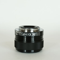 SONY E 35mm F1.8 OSS SEL35F18 SONY E 35mm F1.8 OSS SEL35F18