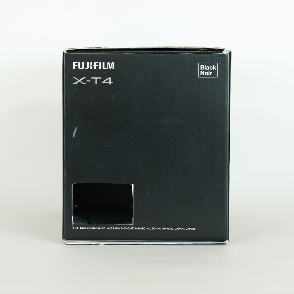 FUJIFILM X-T4 FUJIFILM X-T4