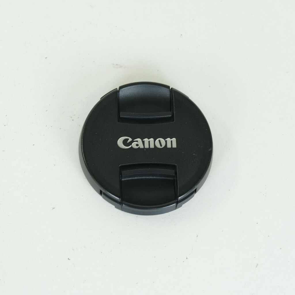 Canon EF-S18-55mm F3.5-5.6 IS STM Canon EF-S18-55mm F3.5-5.6 IS STM