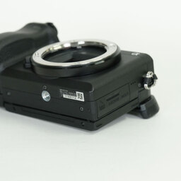SONY α6400（ILCE-6400）