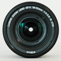 Canon EF-S18-55mm F4-5.6 IS STM