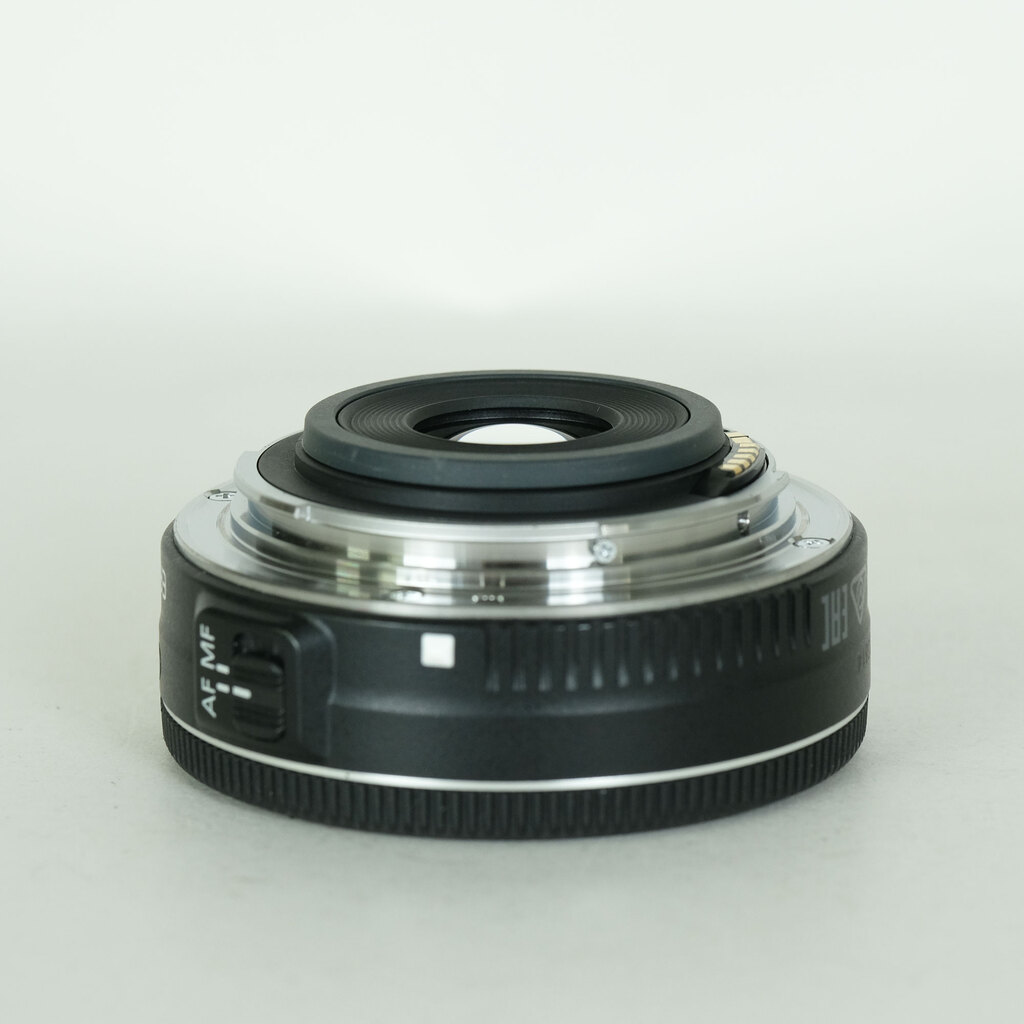 Canon EF-S24mm F2.8 STM Canon EF-S24mm F2.8 STM