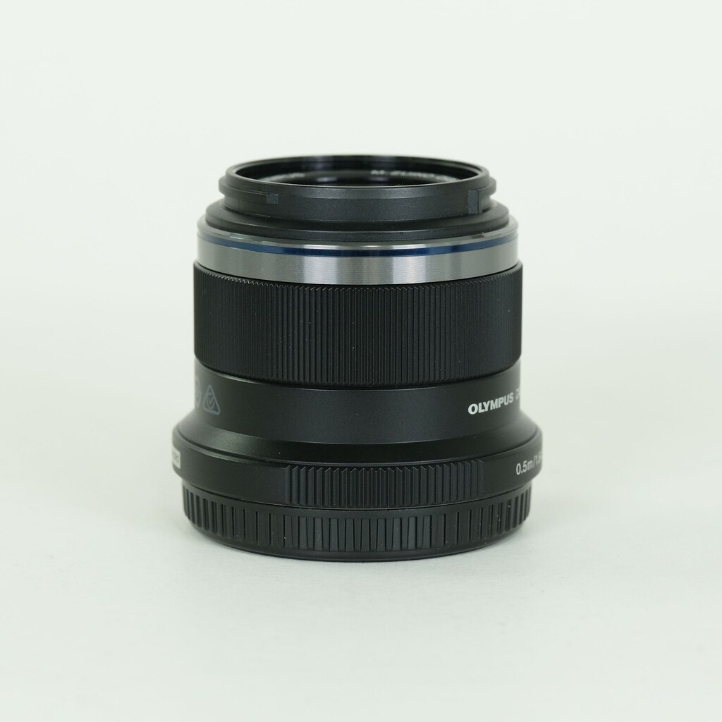 OLYMPUS M.ZUIKO DIGITAL 45mm F1.8