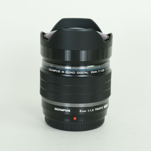 OLYMPUS M.ZUIKO DIGITAL ED 8mm F1.8 Fisheye PRO