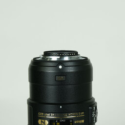 Nikon AF-S NIKKOR 300mm f/4E PF ED VR