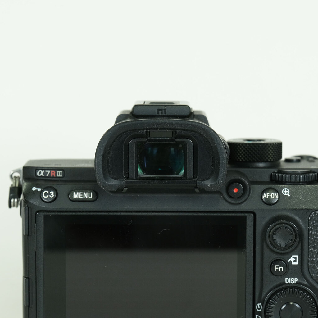 SONY α7R III（ILCE-7RM3）