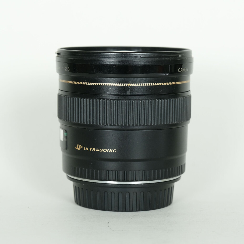 Canon EF20mm F2.8 USM