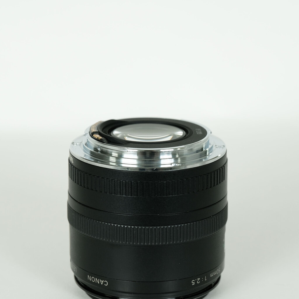Canon EF50mm F2.5 コンパクトマクロ