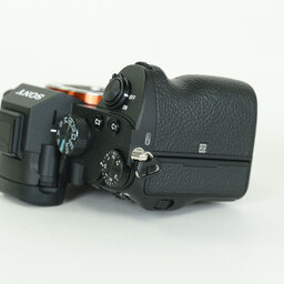 SONY α7 III（ILCE-7M3）