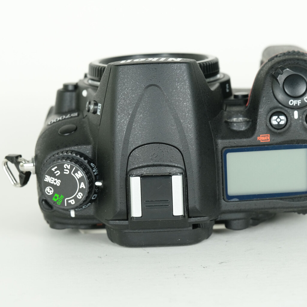 Nikon D7000の出品 | ONE SCENE（ワンシーン）