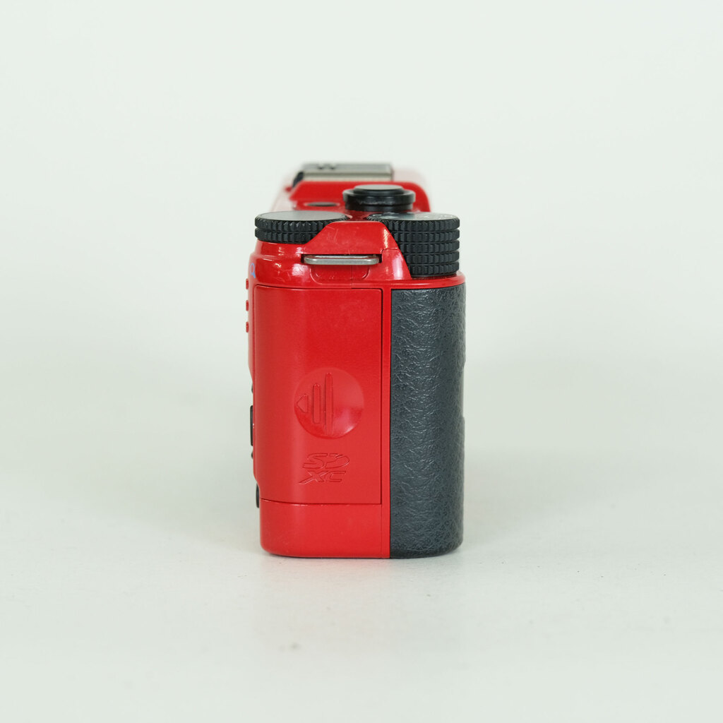 PENTAX Q10 ボディ レッド