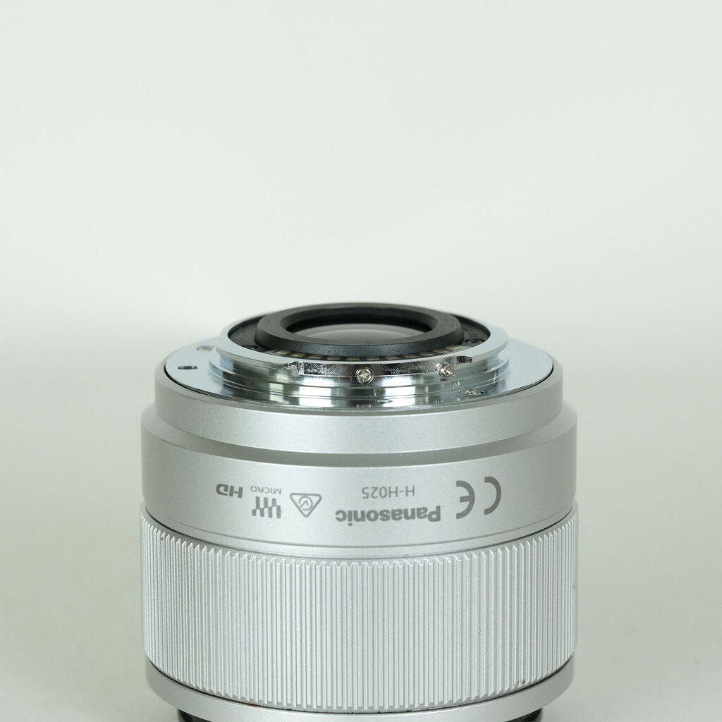 Panasonic LUMIX G 25mm F1.7 ASPH.