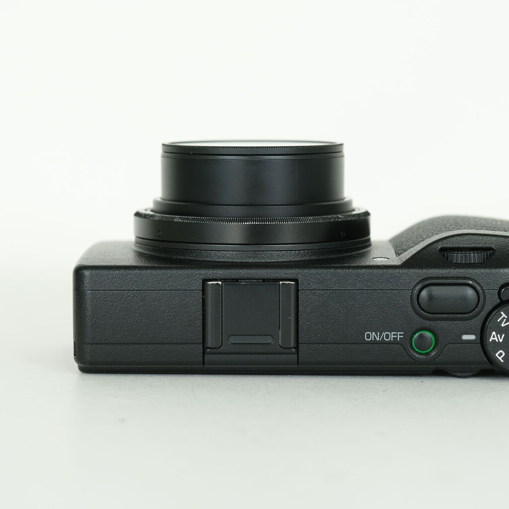 RICOH GR IIIx