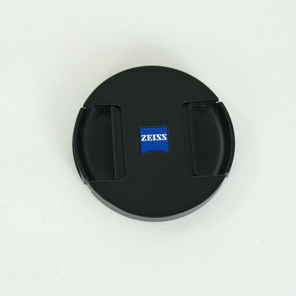 Carl Zeiss Milvus 50mm F2 M ZE [キヤノンEF用]