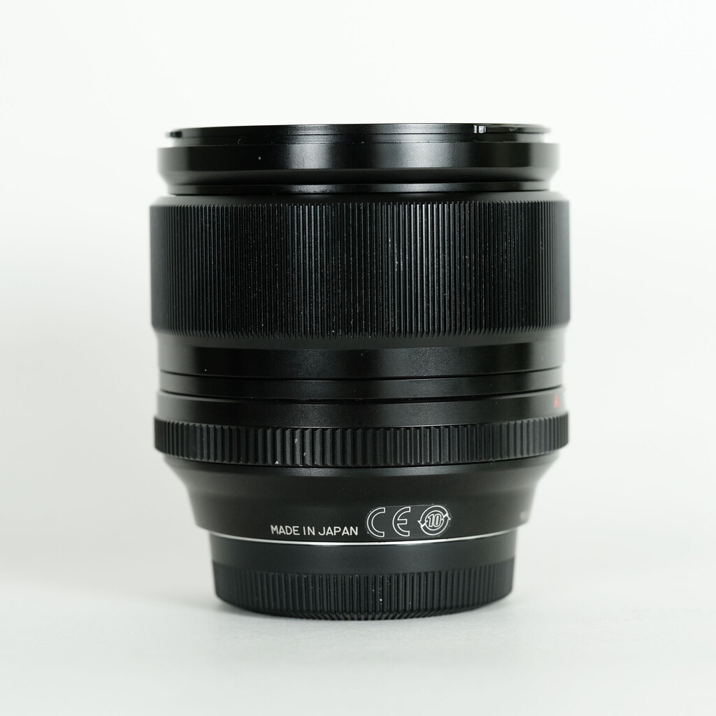 FUJIFILM XF56mmF1.2 R