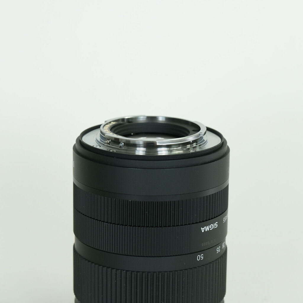 SIGMA 18-50mm F2.8 DC DN｜Contemporary [フジフイルムX用]