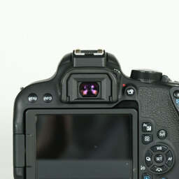 Canon EOS Kiss X9i