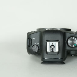 Canon EOS R6
