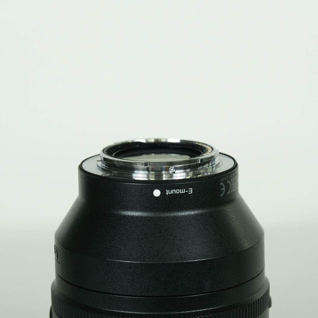 SONY FE 50mm F1.2 GM SEL50F12GMの出品 | ONE SCENE（ワンシーン）