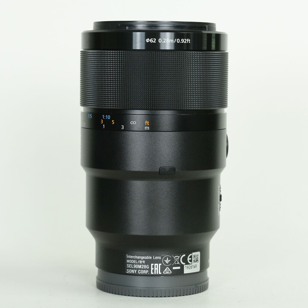 SONY FE 90mm F2.8 Macro G OSS SEL90M28G SONY FE 90mm F2.8 Macro G OSS SEL90M28G