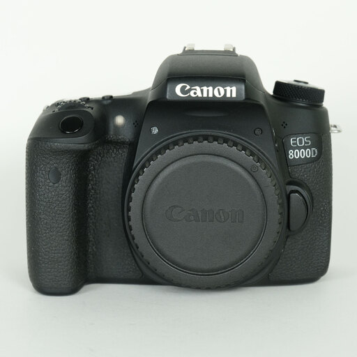 Canon EOS 8000D