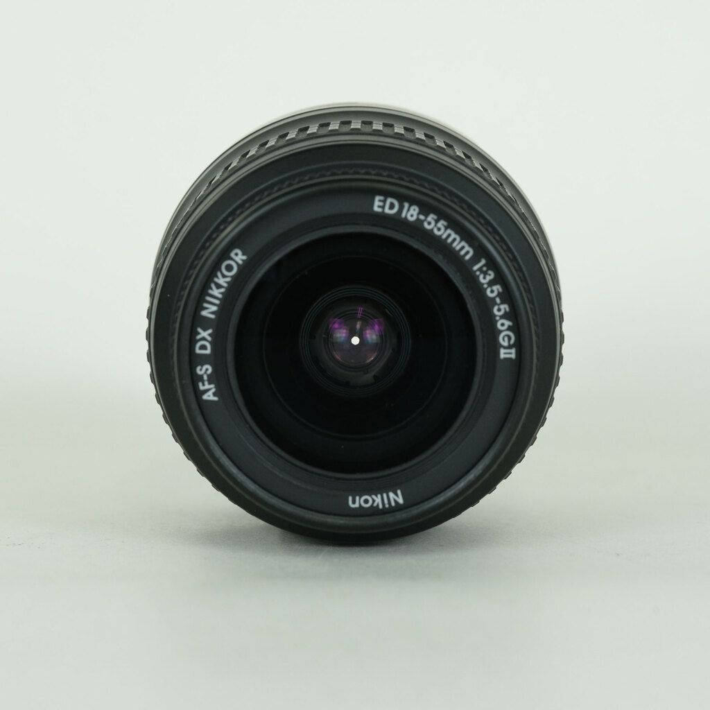 Nikon AF-S DX Zoom-Nikkor 18-55mm F3.5-5.6G ED II ブラック Nikon AF-S DX Zoom-Nikkor 18-55mm F3.5-5.6G ED II ブラック