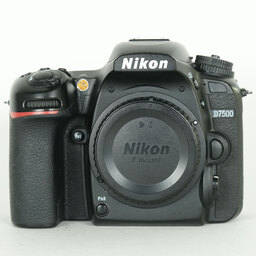 Nikon D7500 Nikon D7500
