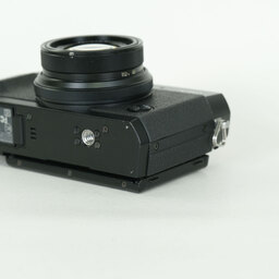 FUJIFILM X30 ブラック