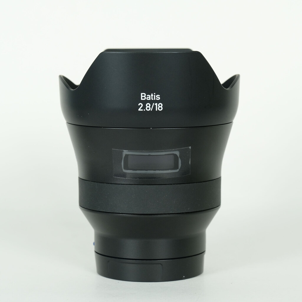Carl Zeiss Batis 2.8/18 [�\�j�[E�p]