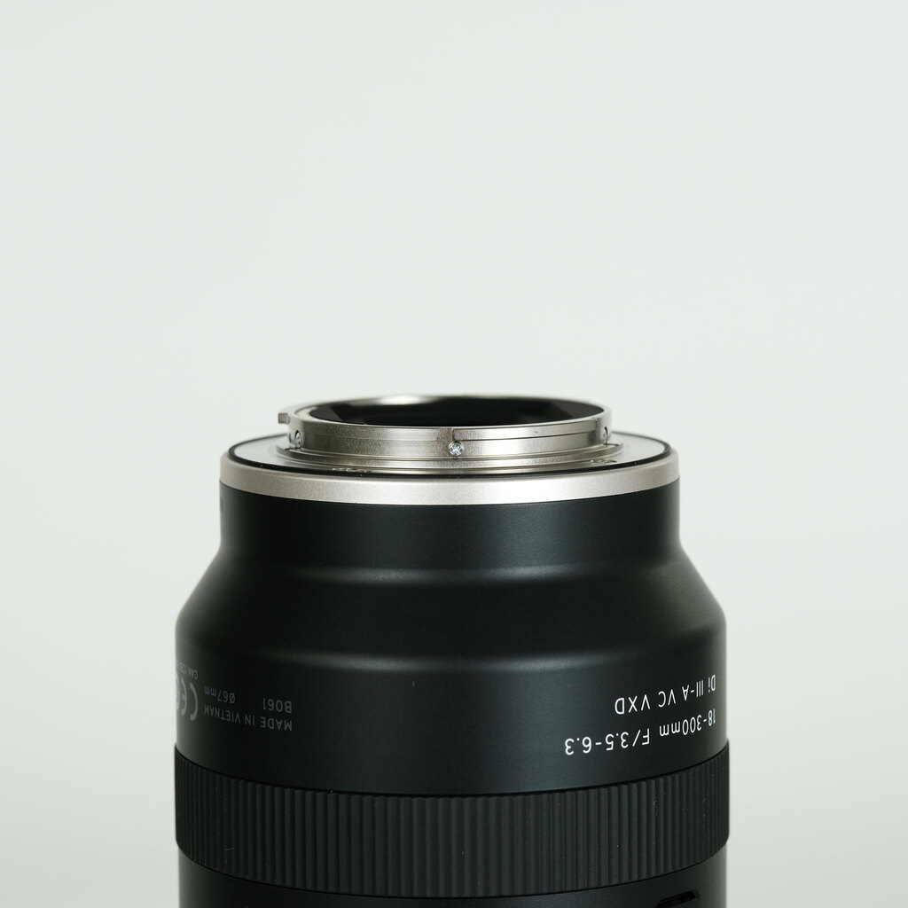 TAMRON 18-300mm F/3.5-6.3 Di III-A VC VXD (Model B061) [ソニーE用]