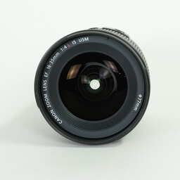 Canon EF16-35mm F4L IS USM Canon EF16-35mm F4L IS USM
