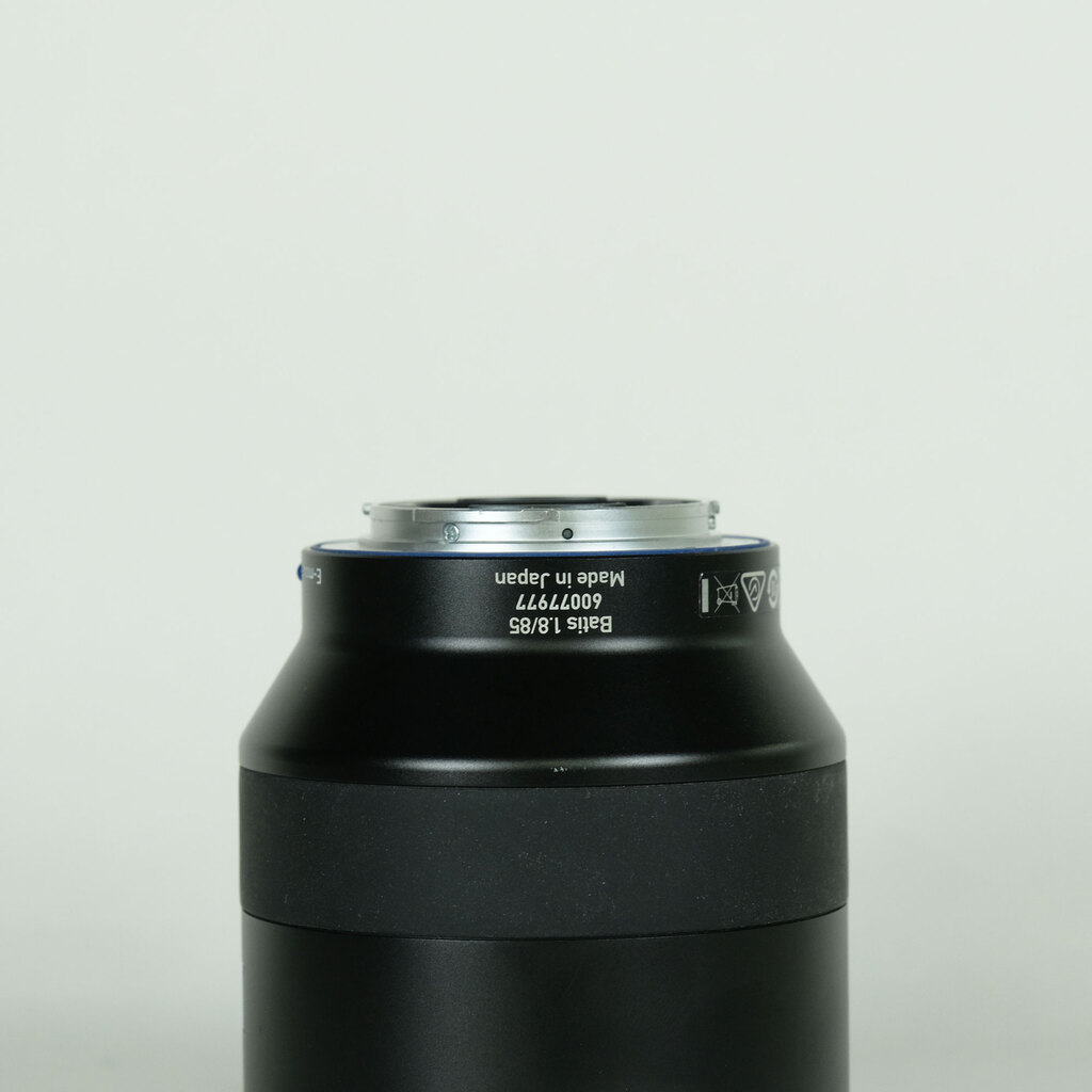 Carl Zeiss Batis 1.8/85 [ソニーE用]の出品 | ONE SCENE（ワンシーン）