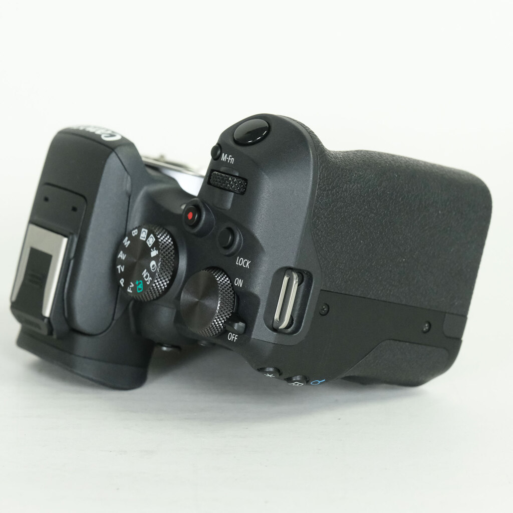 Canon EOS R10 Canon EOS R10