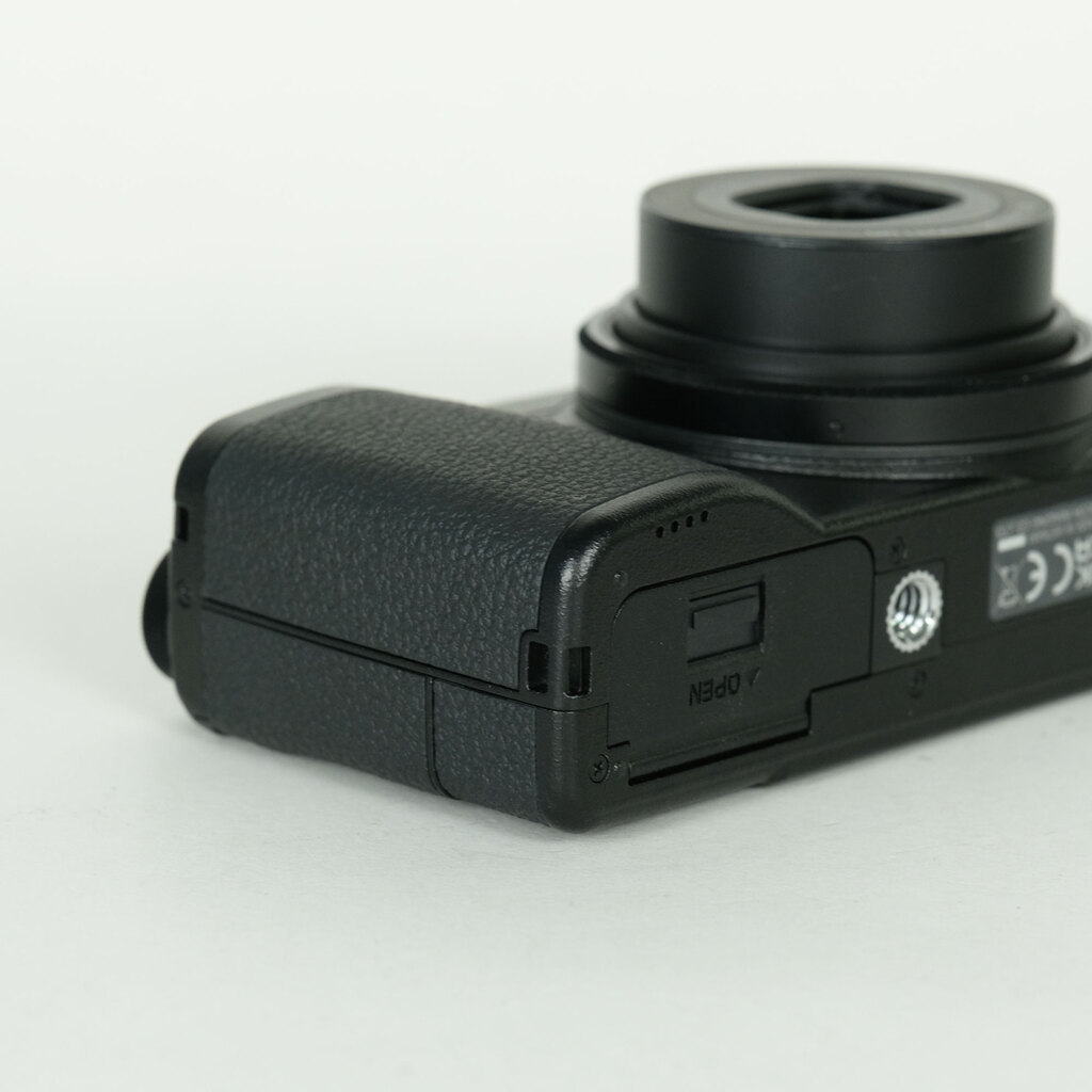 RICOH GR IIIx RICOH GR IIIx