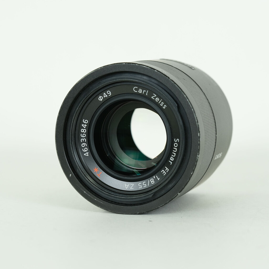 SONY Sonnar T* FE 55mm F1.8 ZA SEL55F18Z SONY Sonnar T* FE 55mm F1.8 ZA SEL55F18Z