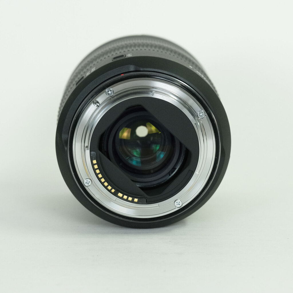 Canon RF24-105mm F4 L IS USM Canon RF24-105mm F4 L IS USM