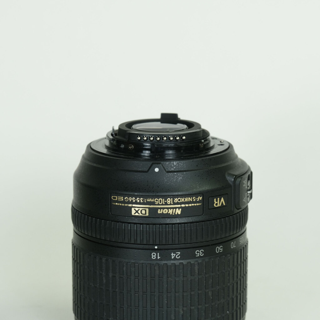 Nikon AF-S DX NIKKOR 18-105mm F3.5-5.6G ED VR