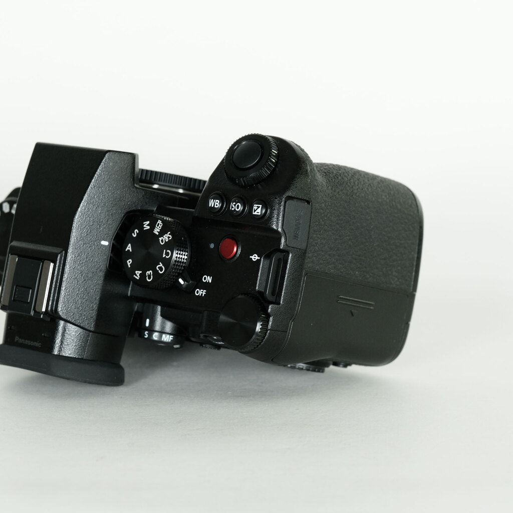 Panasonic LUMIX S5II DC-S5M2