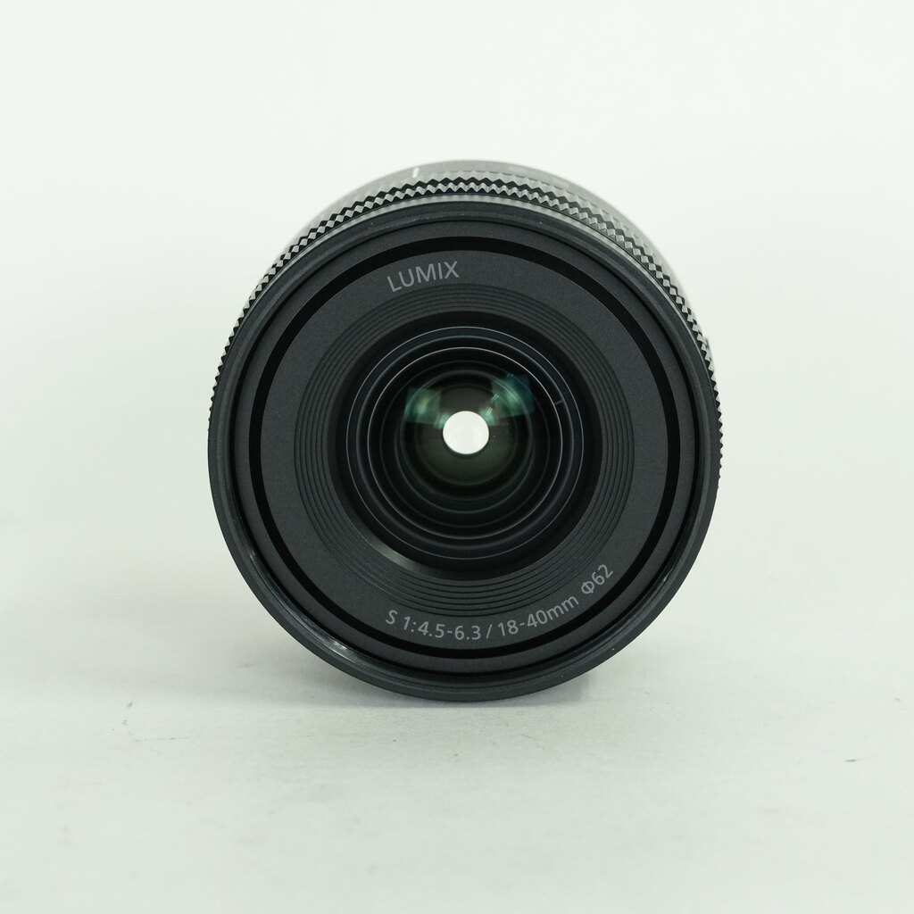 Panasonic LUMIX S 18-40mm F4.5-6.3