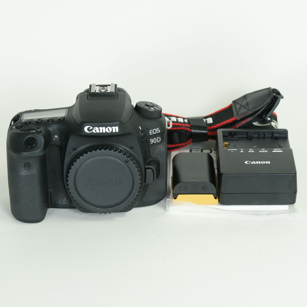 Canon EOS 90D