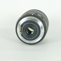 Canon EF-S18-135mm F3.5-5.6 IS USM