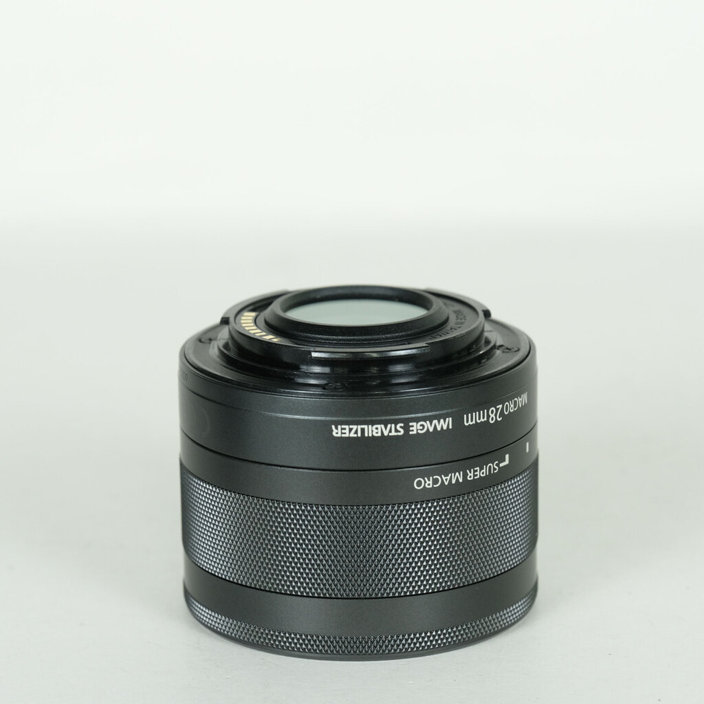 Canon EF-M28mm F3.5 マクロ IS STMの出品 | ONE SCENE（ワンシーン）