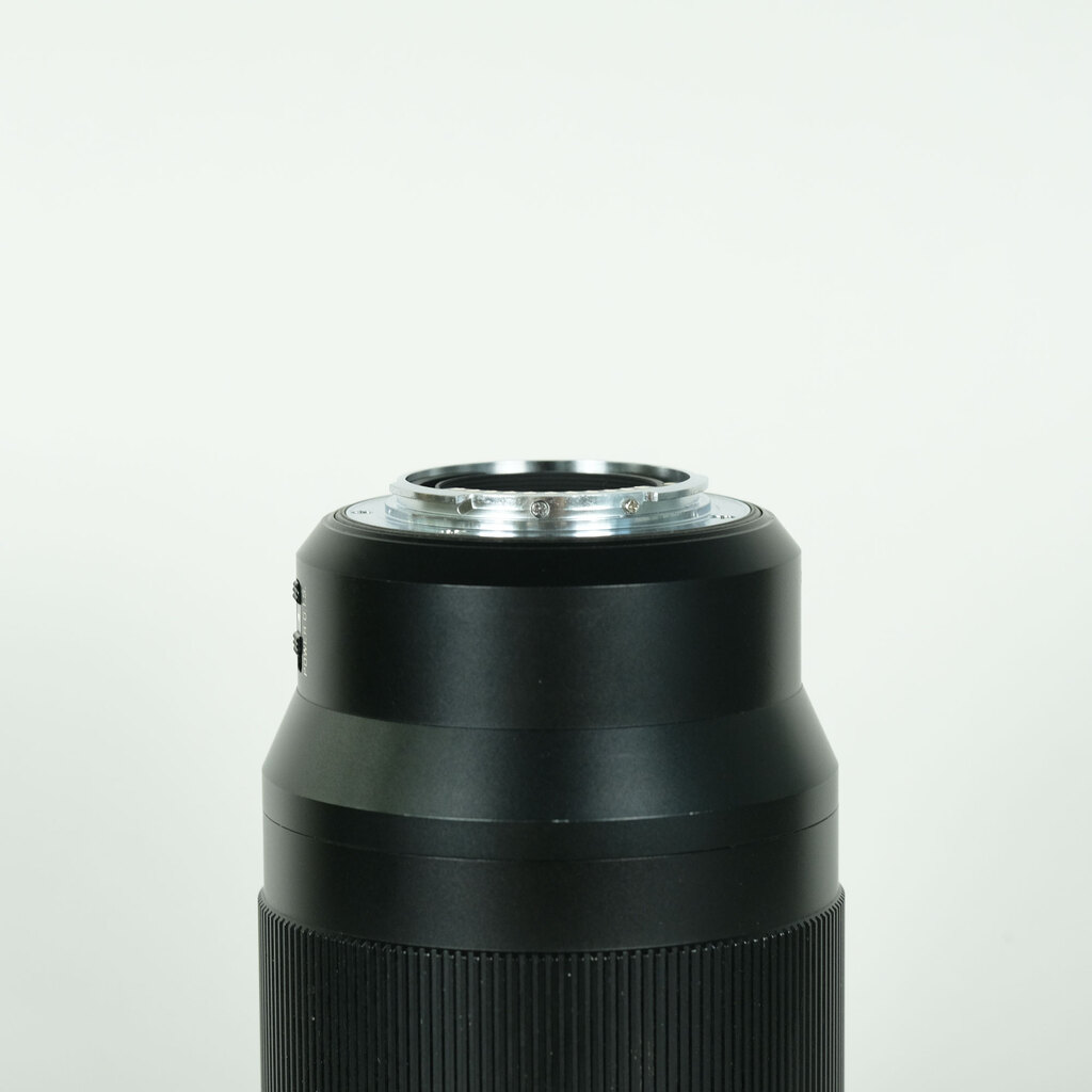 Panasonic LEICA DG VARIO-ELMARIT 50-200mm / F2.8-4.0 ASPH. / POWER O.I.S. Panasonic LEICA DG VARIO-ELMARIT 50-200mm / F2.8-4.0 ASPH. / POWER O.I.S.