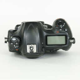 Nikon D5