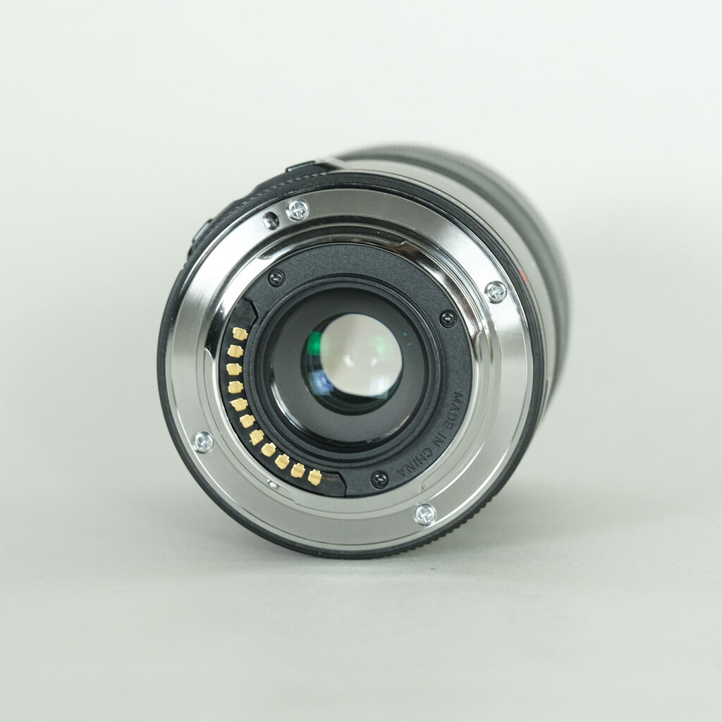 OLYMPUS M.ZUIKO DIGITAL ED 12-50mm F3.5-6.3 EZ ブラックの出品