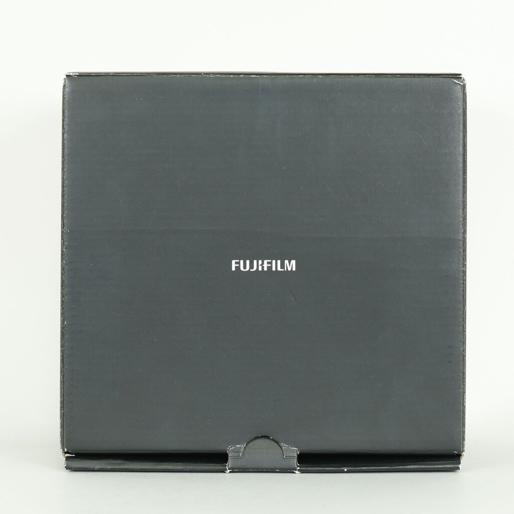 FUJIFILM X-E4