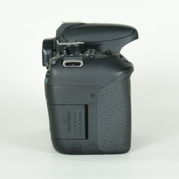 Canon EOS Kiss X9i
