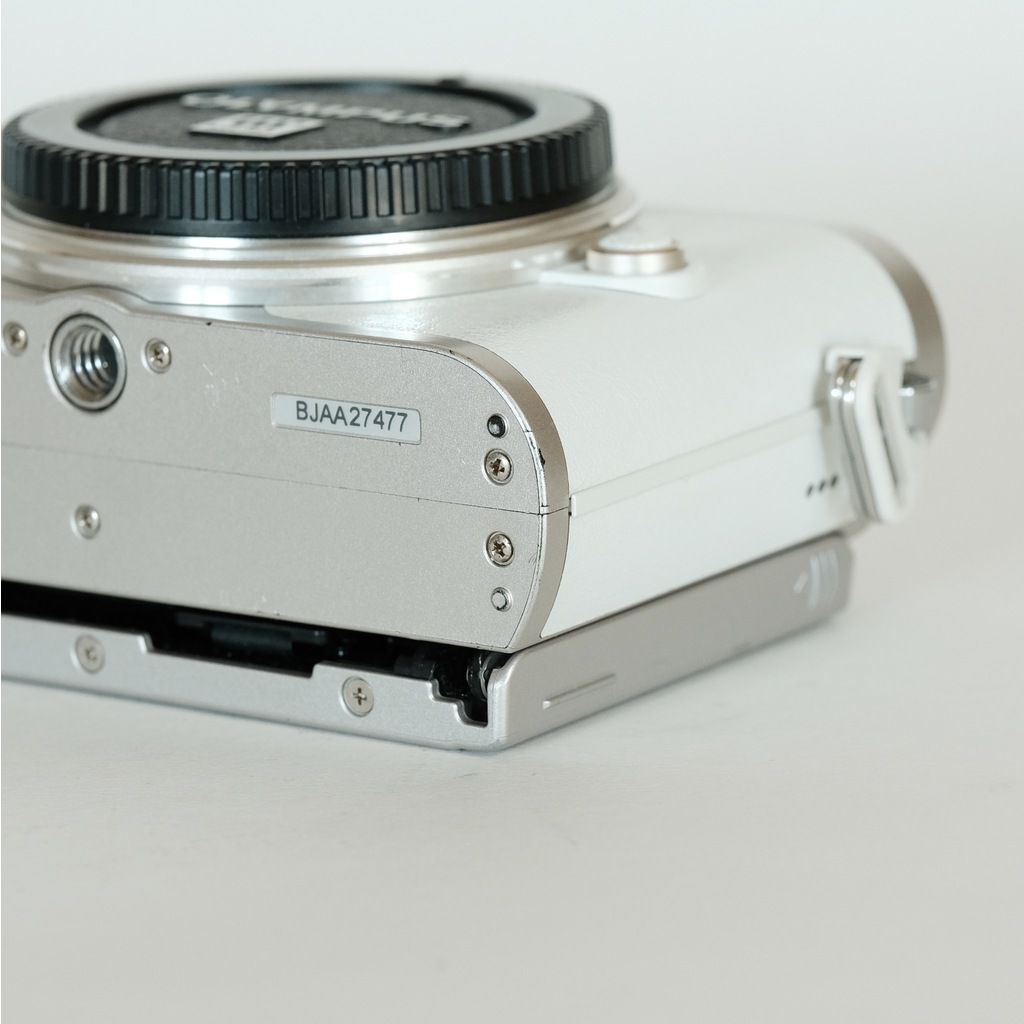 OLYMPUS PEN E-PL10の出品 | ONE SCENE（ワンシーン）