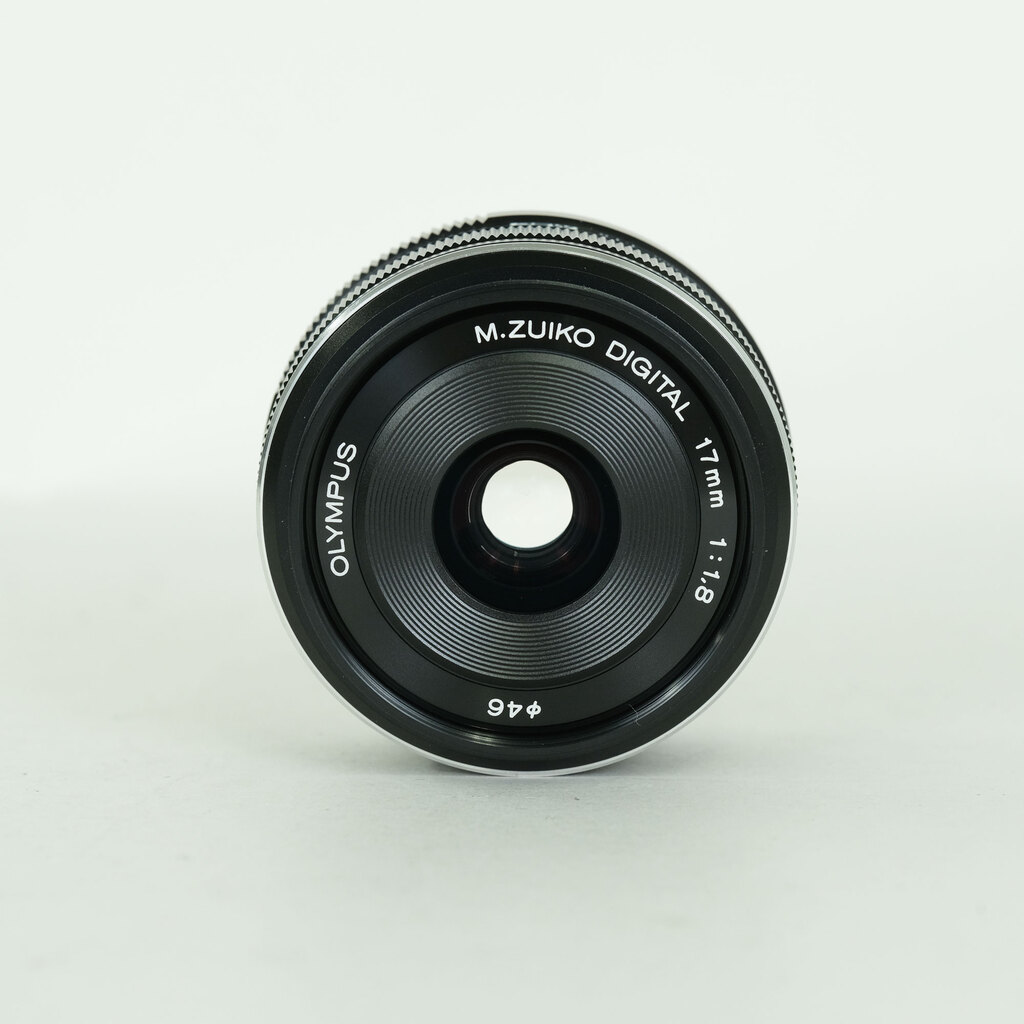 OLYMPUS M.ZUIKO DIGITAL 17mm F1.8